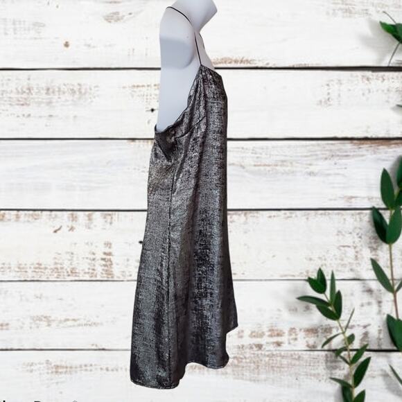 Wild Fable Gunmetal Spaguetti Straps Shift Mini Dress Size M - Picture 3 of 7